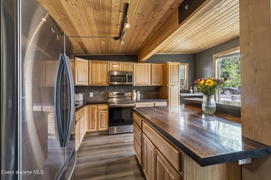 Make Memories year-round at this beautiful Priest Lake retreat - - photo 8