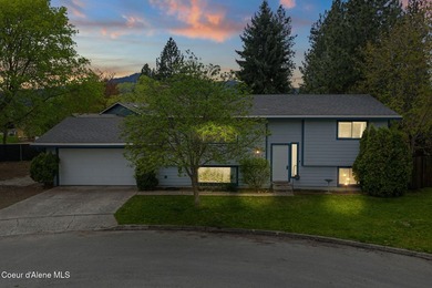 Welcome to this move-in ready 4BD/2BA home offering 2,113 sq. ft - photo 2