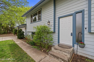 Welcome to this move-in ready 4BD/2BA home offering 2,113 sq. ft - photo 7