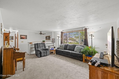 Welcome to this move-in ready 4BD/2BA home offering 2,113 sq. ft - photo 9