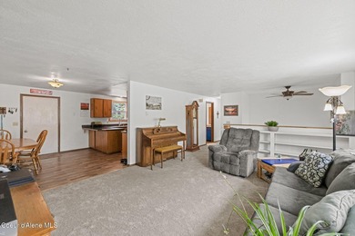Welcome to this move-in ready 4BD/2BA home offering 2,113 sq. ft - photo 10