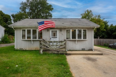 Lake Home Sale Pending in Antioch, Illinois