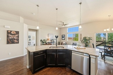 Welcome home to this beautifully appointed 5-bedroom, 3-bath - photo 7