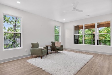 (SEE AGENT REMARKS)Recently completed ready for move-in! What a - photo 15