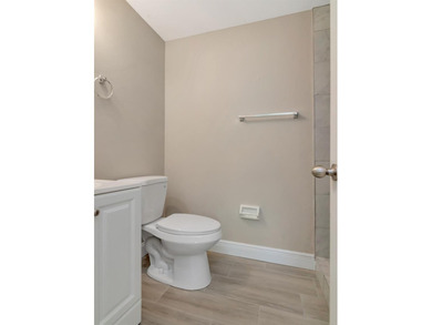8 Unit Duplex portfolio in South Bradenton. There are a total of - photo 16