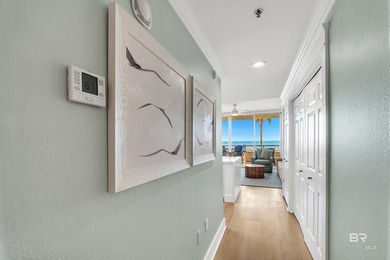 Beautifully renovated Gulf-front 1BR/1.5BA condo in Catalina - photo 17