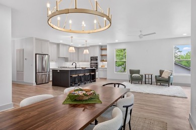 (SEE AGENT REMARKS)Recently completed ready for move-in! What a - photo 18