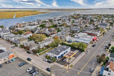Incredible opportunity to own a completely updated Shell-branded - photo 19
