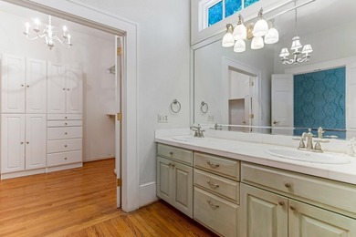 Classic architecture. Refined living. An exceptional setting - photo 19