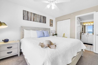 Live the Destin lifestyle from this beautifully updated - photo 21