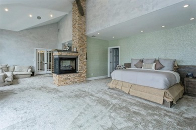 Spectacular Waterfront Luxury Estate in Lido Beach Nestled in - photo 21