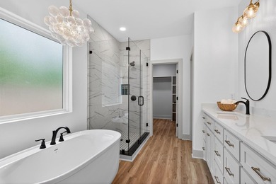 (SEE AGENT REMARKS)Recently completed ready for move-in! What a - photo 22
