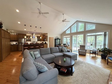 Welcome to 112 Lakeview Terrace, a completely private sanctuary - photo 26