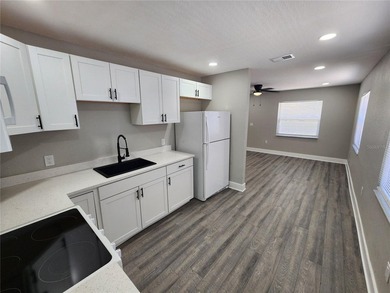 8 Unit Duplex portfolio in South Bradenton. There are a total of - photo 28