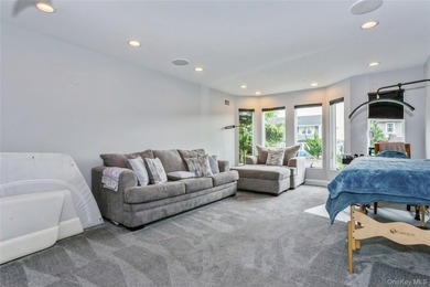 Spectacular Waterfront Luxury Estate in Lido Beach Nestled in - photo 28