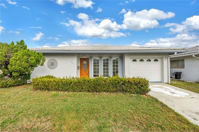 (private lake, pond, coastal) Home Sale Pending in Pinellas Park Florida
