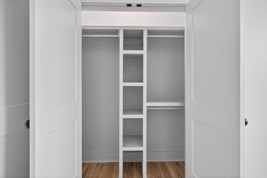 (SEE AGENT REMARKS)Recently completed ready for move-in! What a - photo 35