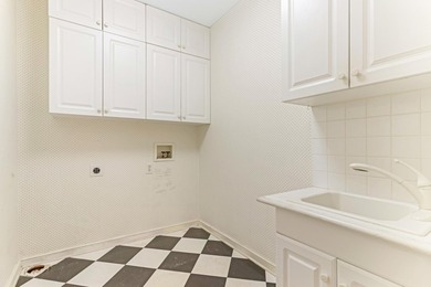 Classic architecture. Refined living. An exceptional setting - photo 37
