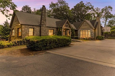 Classic architecture. Refined living. An exceptional setting - photo 38