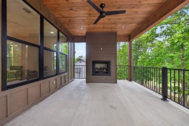 (SEE AGENT REMARKS)Recently completed ready for move-in! What a - photo 43