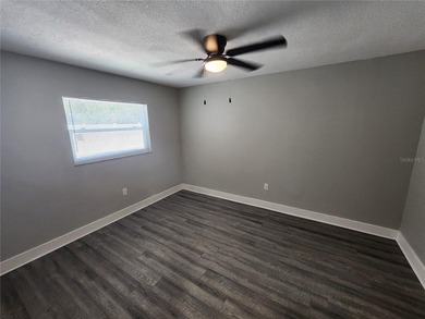 8 Unit Duplex portfolio in South Bradenton. There are a total of - photo 43