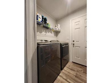 Affordable one-floor living in this like new 2023 manufactured - photo 10