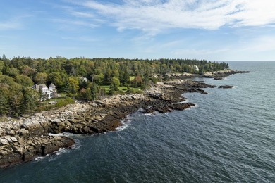 On Southport Island's western shore, this private, 2.79-acre - photo 4