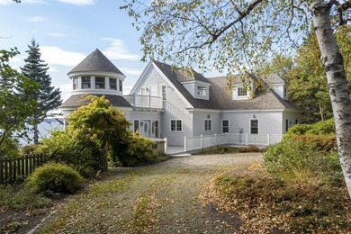 On Southport Island's western shore, this private, 2.79-acre - photo 5