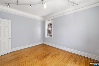Enjoy easy living in this bright and inviting 550 sq ft - photo 21