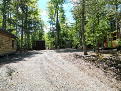 Escape to the peace and quiet of Upper Pond with this charming - photo 3