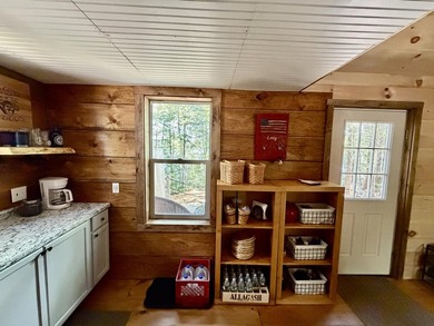 Escape to the peace and quiet of Upper Pond with this charming - photo 6
