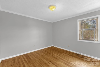 Outstanding location in North Asheville near lovely Beaver Lake - photo 16