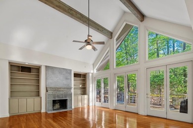 Designed and built by renowned Columbus builder Hal Averett - photo 17
