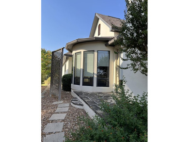 Very nice stand-alone home in desirable Comanche Trace - photo 17