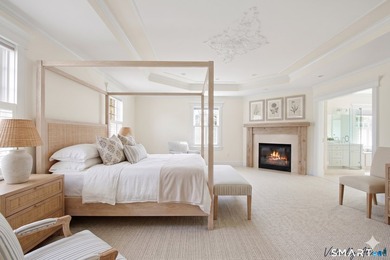 First time being offered is 21 Grove, an exquisite property - photo 20