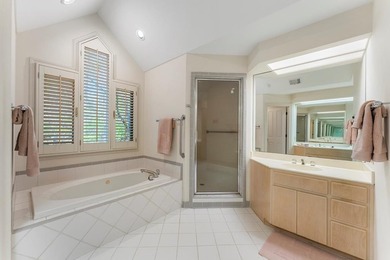 Designed and built by renowned Columbus builder Hal Averett - photo 23