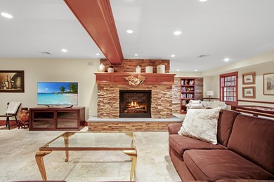 First time being offered is 21 Grove, an exquisite property - photo 24