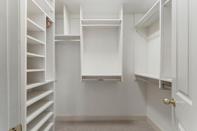 Designed and built by renowned Columbus builder Hal Averett - photo 25