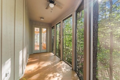 Designed and built by renowned Columbus builder Hal Averett - photo 27
