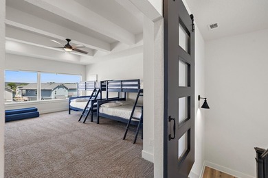 Motivated seller! Located in the heart of Kingsland, this single - photo 28