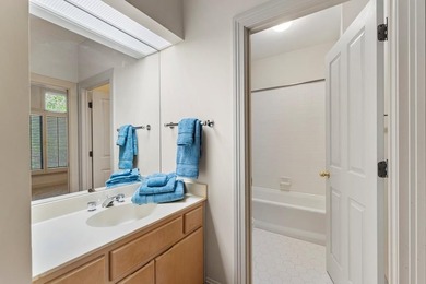 Designed and built by renowned Columbus builder Hal Averett - photo 29
