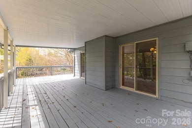 Outstanding location in North Asheville near lovely Beaver Lake - photo 29