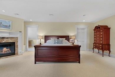 First time being offered is 21 Grove, an exquisite property - photo 30