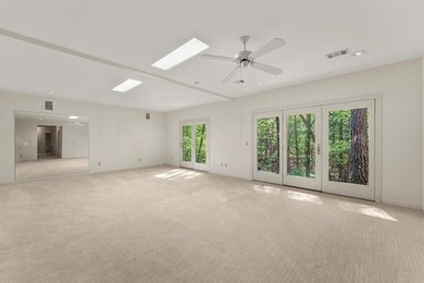 Designed and built by renowned Columbus builder Hal Averett - photo 33