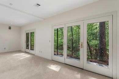 Designed and built by renowned Columbus builder Hal Averett - photo 34