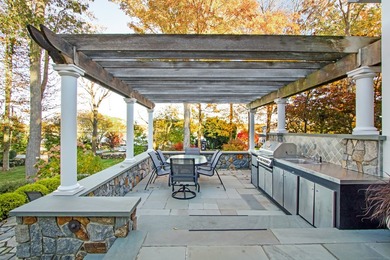 First time being offered is 21 Grove, an exquisite property - photo 39