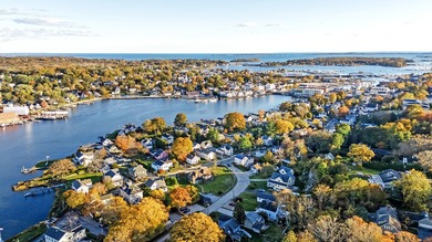 First time being offered is 21 Grove, an exquisite property - photo 40