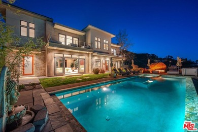 Jaw-dropping ocean views from this architectural masterpiece - photo 1