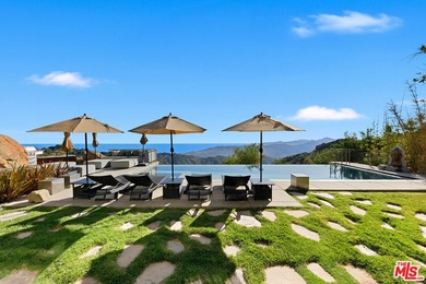 Jaw-dropping ocean views from this architectural masterpiece - photo 3