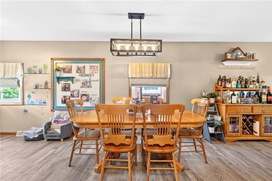Spacious 3 Bedroom on Fabulous Corner Lot offering exceptional - photo 9